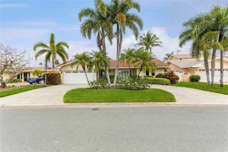810 119th Ave Treasure Island, FL 33706