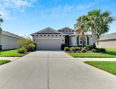 6420 Triton Ln Apollo Beach, FL 33572