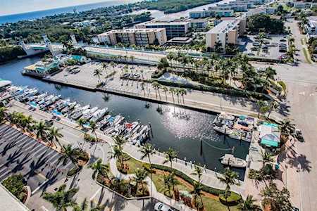 625 Casa Loma Boulevard #1606 Boynton Beach, FL 33435
