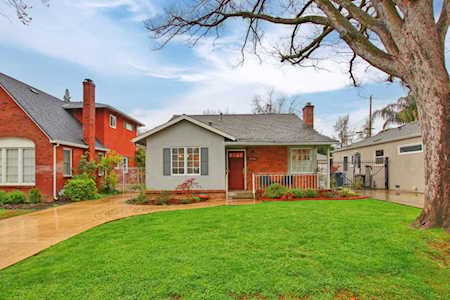 2508 10th Avenue Sacramento, CA 95818