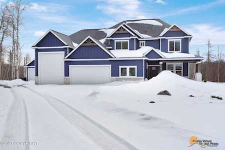 8300 N Memorable View Circle Palmer, AK 99645