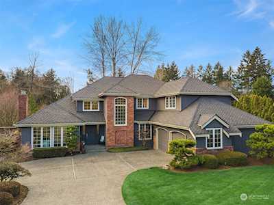 7947 145th Ave SE Newcastle, WA 98059