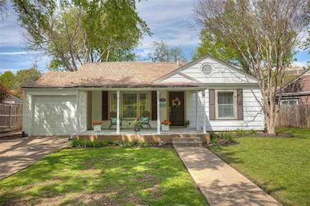 6132 Malvey Avenue Fort Worth, TX 76116