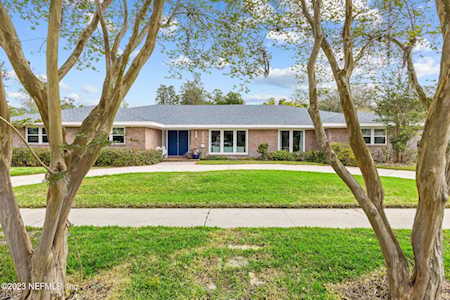 9549 Waterford RD Jacksonville, FL 32257