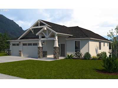 5636 N 91st AVE Camas, WA 98607