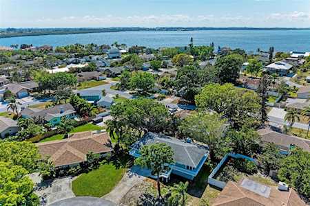 2208 78th St W Bradenton, FL 34209