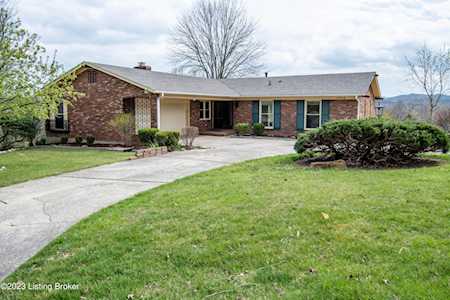 2900 Windsor Forest Dr Louisville, KY 40272