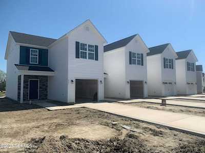 203 Verrazzano Lane Jacksonville, NC 28546
