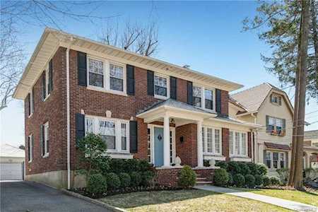 10 Seaview Avenue New Rochelle, NY 10801