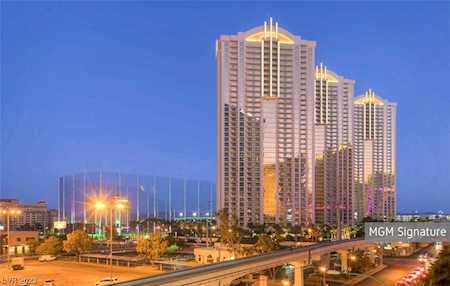 135 E Harmon Ave #603 Las Vegas, NV 89109