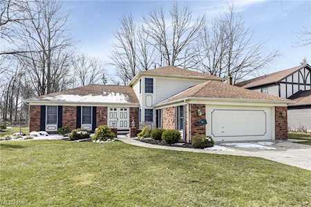 28145 Southbridge Circle Westlake, OH 44145