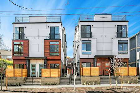 1123 E 18th Ave Seattle, WA 98122