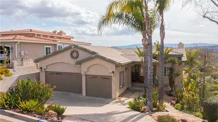 28856 Yosemite Place Place Canyon Lake, CA 92587