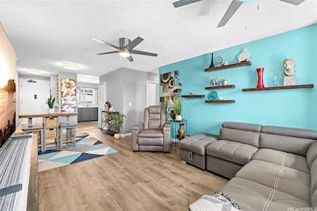 98-626 Moanalua Loop #210 Aiea, HI 96701