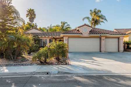 26 Avenida Descanso Oceanside, CA 92057