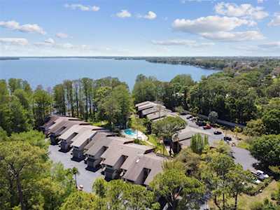2160 Tarpon Landings Dr Tarpon Springs, FL 34688
