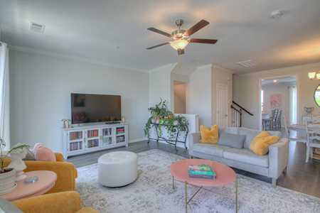 2100 Branford Pl #322 Thompsons Station, TN 37179