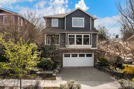 3923 SW Elmgrove St Seattle, WA 98136