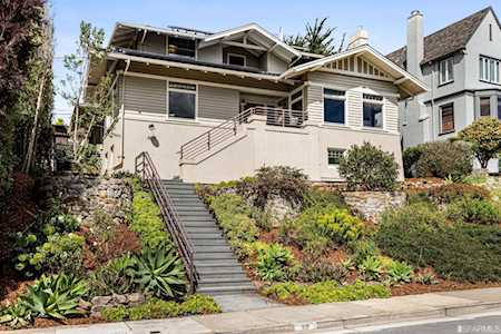80 Cerritos Avenue San Francisco, CA 94127