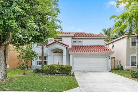 10644 Lake Jasmine Drive Boca Raton, FL 33498