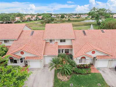 7490 S Pinewalk Dr S #94-20 Margate, FL 33063