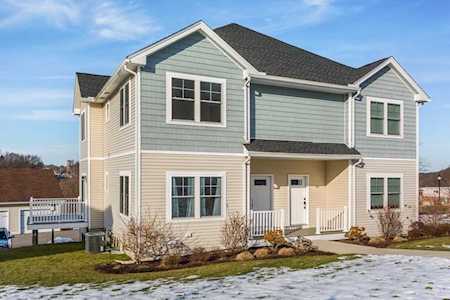 33 Eagle Nest Road #33 Clinton, MA 01510