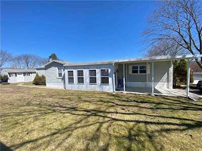 5 Flintlock Dr Mount Bethel, PA 18343