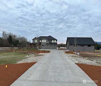 12243 Mundy Loss Rd E Buckley, WA 98321