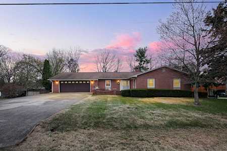 206 Hiawatha Trl Georgetown, KY 40324