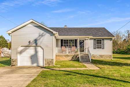 202 Fergus Rd La Vergne, TN 37086