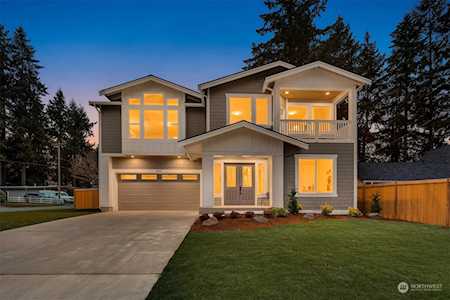 16502 NE 5th St Bellevue, WA 98008