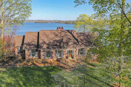 278 Hidden Lake Rd Hendersonville, TN 37075