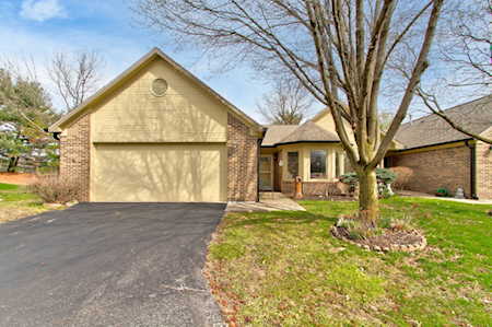 1746 Cloister Dr Indianapolis, IN 46260