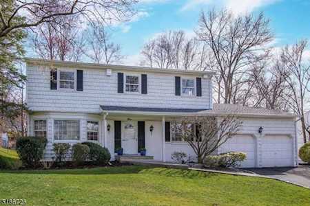 5 Arverne Rd West Orange Twp., NJ 07052