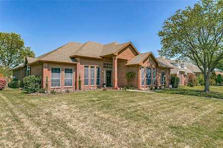 1649 Waterford Drive Lewisville, TX 75077