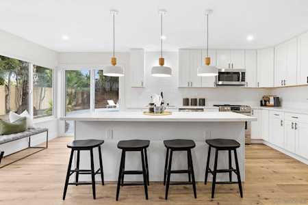 8849 Capricorn Way San Diego, CA 92126