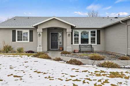 1380 E Hogan Street Eagle, ID 83616