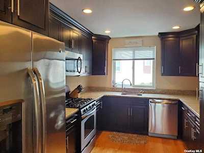 339 N Greeley Avenue #339 Chappaqua, NY 10514