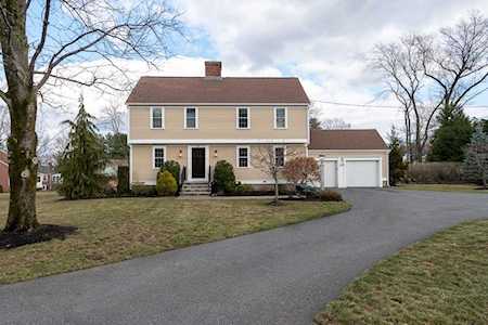 14 Bowman Lane Westborough, MA 01581