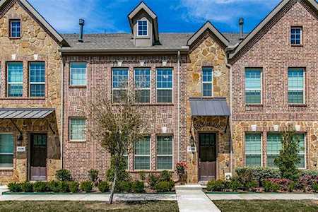 2409 Siskiyou Street Lewisville, TX 75056