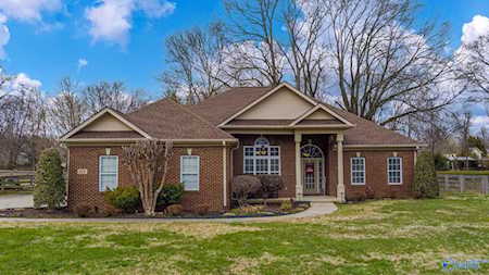 133 Winding Trail Huntsville, AL 35811