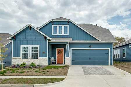 2120 Paxton Way Denton, TX 76209