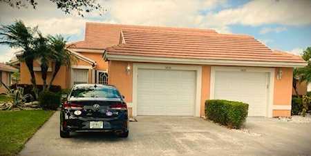 5655 Royal Lakes Circle Boynton Beach, FL 33437