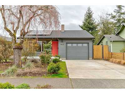 4823 SE 79th AVE Portland, OR 97206