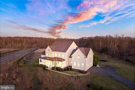 23110 Expedition Dr Ashburn, VA 20148