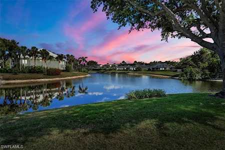 760 Willowbrook Dr #1204 Naples, FL 34108