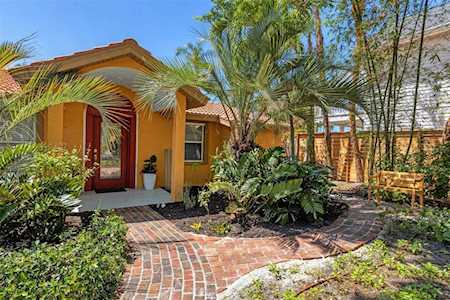 8324 Midnight Pass Rd Sarasota, FL 34242