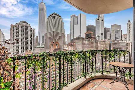 380 Rector Place #18C New York, NY 10280