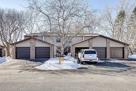 2416 Mendelssohn Lane #3 Golden Valley, MN 55427