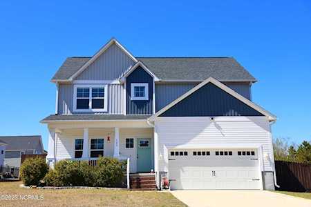 103 Chestwood Court Hubert, NC 28539